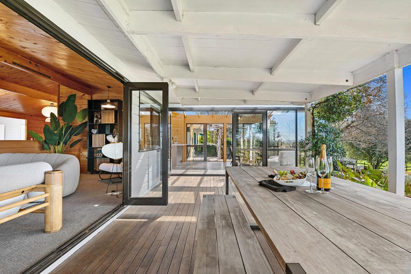 Mountviews Lodge Taupo Exteriér fotografie