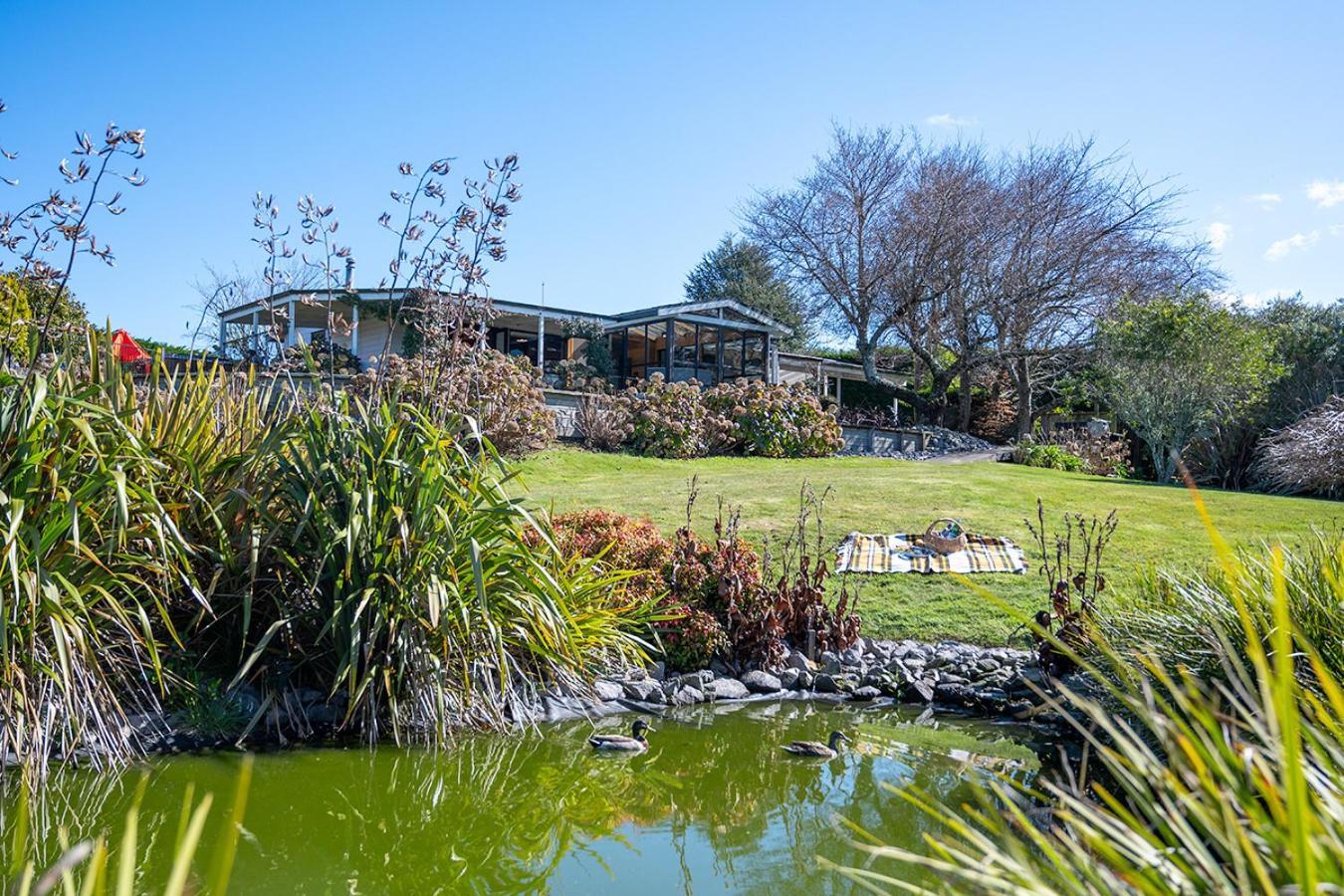Mountviews Lodge Taupo Exteriér fotografie